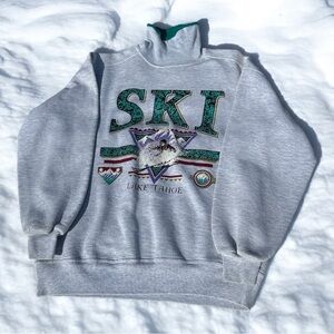 Vintage Ski Lake Tahoe crew/turtleneck sz L